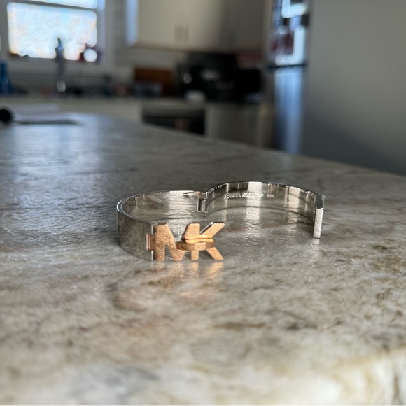 Steel Michael Kors Bracelet - Picture 3 of 7